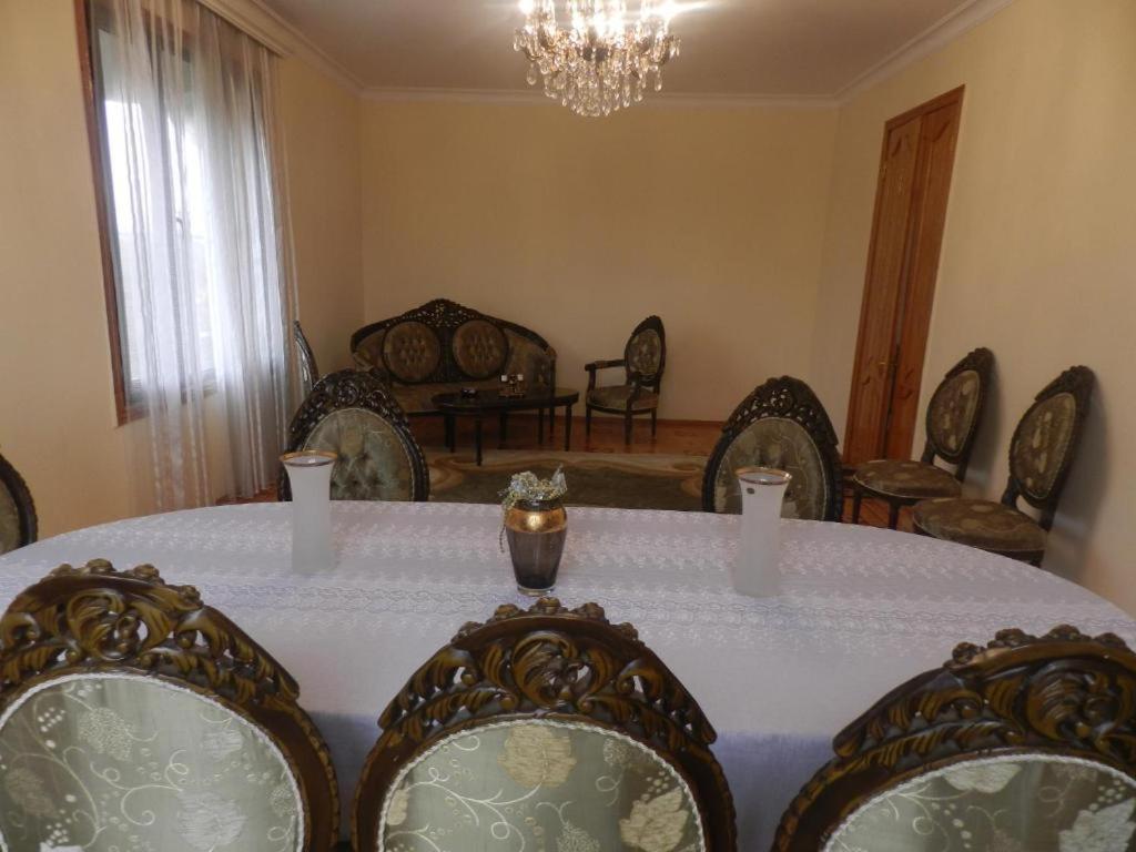 Hotel G I O Samtredia Kültér fotó