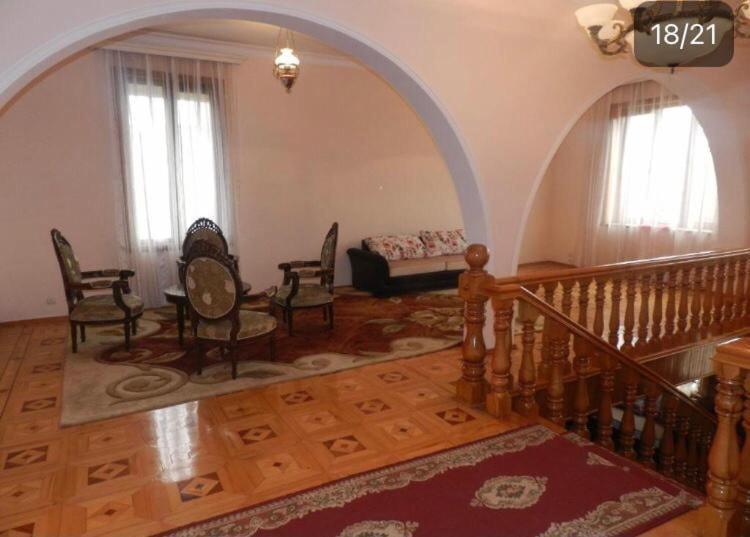 Hotel G I O Samtredia Kültér fotó