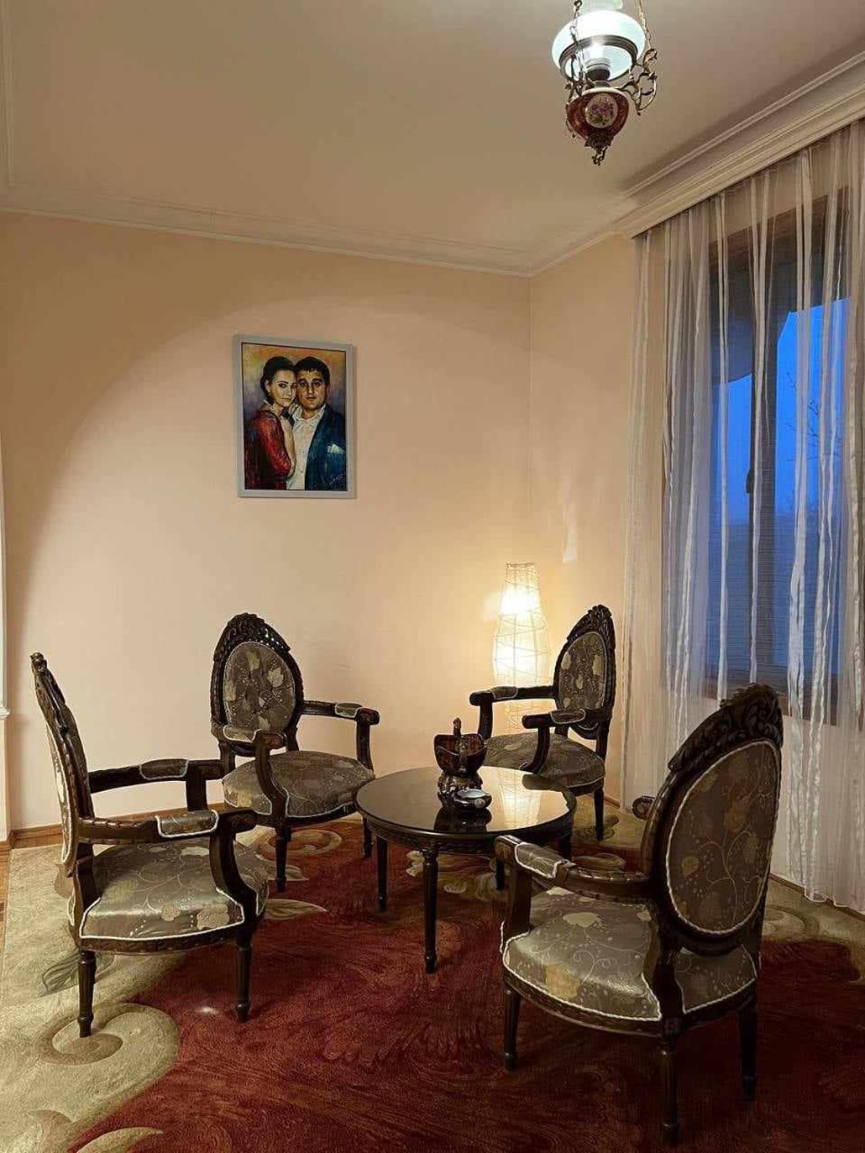Hotel G I O Samtredia Kültér fotó